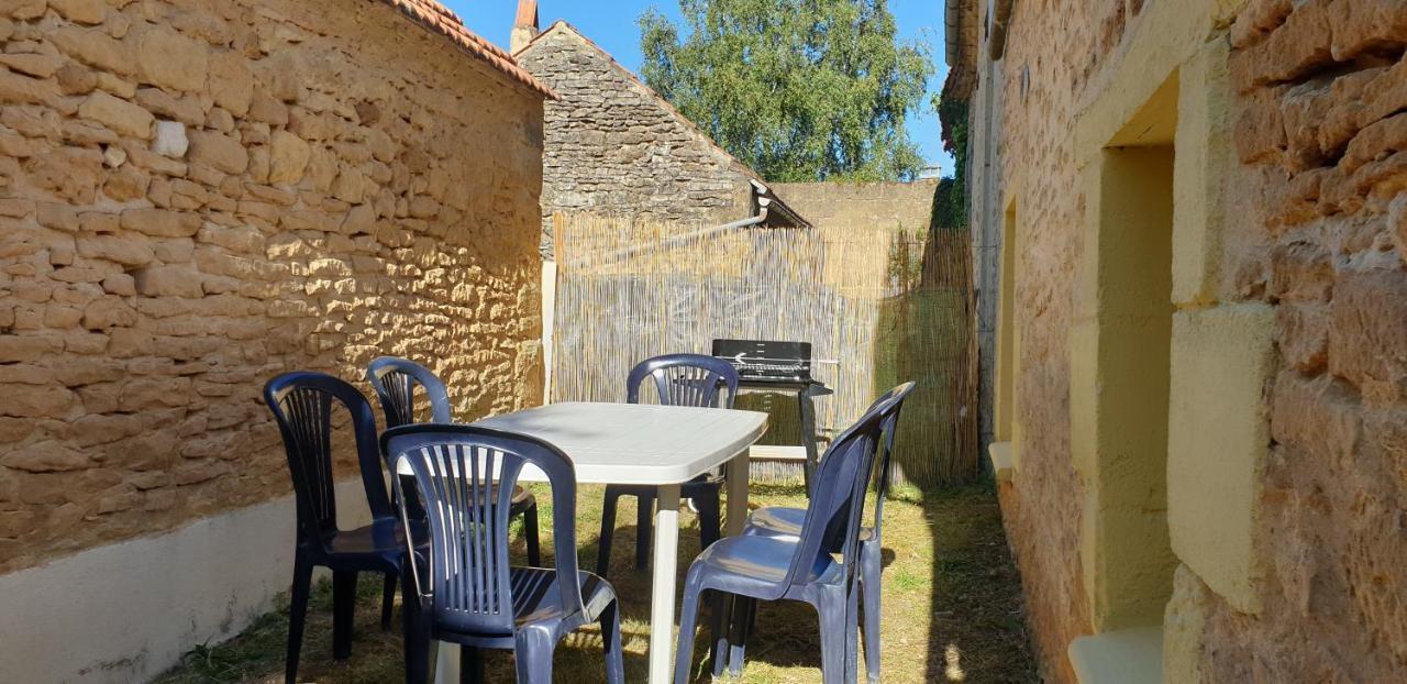 Petite Maison En Pierre Au Coeur Du Perigord Noir Proche De Sarlat Et Rocamadour Salignac Eyvigues Exteriér fotografie